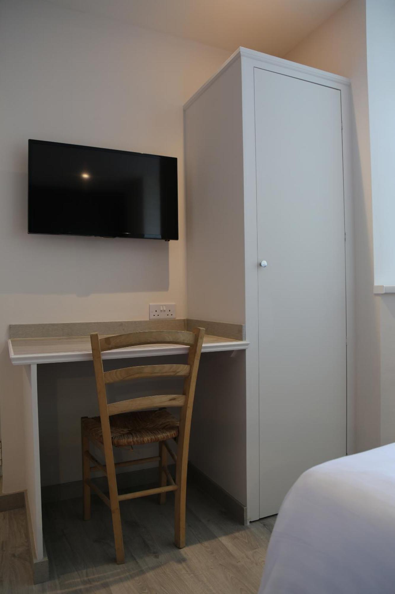 Debden Guest House Hillingdon Rum bild